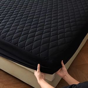 Protège-matelas imperméable et silencieux, <span class=keywords><strong>anti</strong></span>-punaises <span class=keywords><strong>de</strong></span> <span class=keywords><strong>lit</strong></span>, <span class=keywords><strong>drap</strong></span>-housse doux, personnalisable (logo, taille, motif, couleur) - Product Image 1