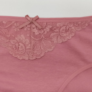 Slip in cotone <span class=keywords><strong>a</strong></span> <span class=keywords><strong>vita</strong></span> <span class=keywords><strong>alta</strong></span> taglie forti 4XL all'ingrosso con fiocchi in pizzo, mutandine traspiranti da donna - Product Image 5