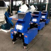 Broyeur de déchets plastiques avec boîte de vitesses et conception anti-blocage pour un recyclage de déchets plastiques à haute productivité