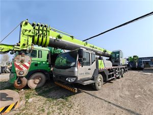 Grúa Móvil Zoomlion QY350 de 350 Toneladas en Estado Usado, Grúa Hidráulica Original Zoomlion de 30-75 Toneladas Usada - Product Image 4