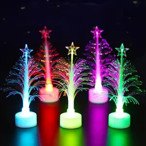 Populer anak-anak hadiah Natal warna bersinar berubah Mini pohon Natal warna-warni LED serat optik lampu malam pohon Natal
