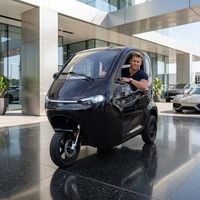 Tricycle Électrique Personnalisé OEM ODM à Cabine Intérieure Sombre, Homologué WVTA, 3 Roues, Lithium, Propulsion Arrière, Caméra, Métal, 1500-3000W