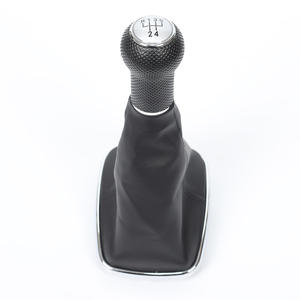 Poignée de levier de vitesses en cuir pour Volkswagen Bora, 5 ou 6 vitesses, ajustement ergonomique - Product Image 1