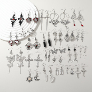 Vendita calda semplice stile retrò Goth <span class=keywords><strong>orecchini</strong></span> di Halloween nuovo Design in lega serpentina moda <span class=keywords><strong>teschio</strong></span> placcato <span class=keywords><strong>argento</strong></span> per fidanzamento - Product Image 3