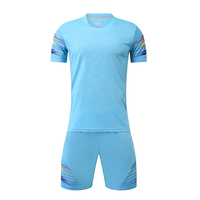 Tenue de sport sur mesure à prix abordable, légère, à manches courtes, séchage rapide, uniforme de football de qualité supérieure, taille adulte pour les joueurs