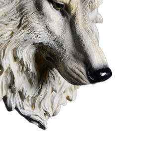 Scultura fissata al muro degli animali realistici della statua d'attaccatura della parete della testa del lupo della resina - Product Image 3