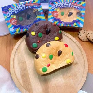 Nouveau Cadeau de Biscuits Simulés Quduoduo Mochi Ultra Doux et à Remontée Lente, Jouet Anti-Stress à Presser - Product Image 2