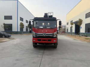 شاحنة ديزل 4X2 Dongfeng عالية الجودة مع رافعة تنتج في مصنع صيني أحدث تصميم وقابلة للتخصيص - Product Image 2