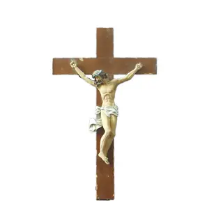 Personnalisé 3D Résine Artisanat Artificielle Jésus Croix Crucifix Statue Souvenir Religieux Décoration Baptême Souvenirs Europe Artisanat