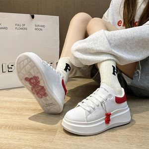 2024, <span class=keywords><strong>zapatillas</strong></span> informales blancas para <span class=keywords><strong>mujer</strong></span>, estilo deportivo de suela gruesa individual, tendencia Ins, aumento de altura, versátil, primavera para estudiantes - Product Image 3