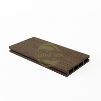 Rutschfeste Witterungsbeständige 3D-Geprägte Holzmaserung WPC-Terrassendielen Anpassbare Farben & Stile Outdoor Holz-Kunststoff-Terrassenbretter
