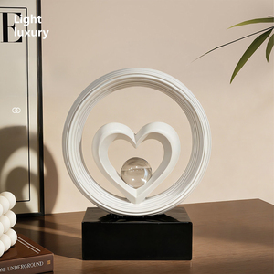 Luxury Modern Table Decoration Ornaments <b>Heart</b> Shape Abstract Decorative Crystal Sculpture Resin Home Decoration - Product Image 2
