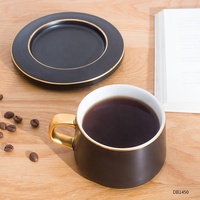 9 oz personnalisé poignée en or élégant d'hôtel de café cappuccino en céramique café tasse à café et soucoupe ensemble avec cuillère en acier