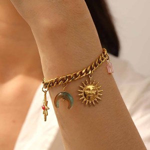 Ensemble collier et bracelet en acier inoxydable plaqué or 18 carats, sans ternissement, avec pendentif soleil, lune et étoile, pour femmes, bijoux imperméables - Product Image 3