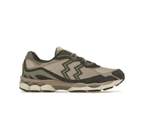 Chaussures de course avec semelle intermédiaire en TPR, lacets et empeigne respirante en tissu à bout fermé