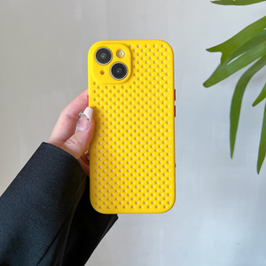 Nuovo prodotto a nido d'ape in silicone traspirante custodia per telefono in silicone per <span class=keywords><strong>iPhone</strong></span> 16 15 <span class=keywords><strong>Pro</strong></span> <span class=keywords><strong>Max</strong></span> <span class=keywords><strong>14</strong></span> 13 12 Ultra sottile colorato TPU cover - Product Image 5