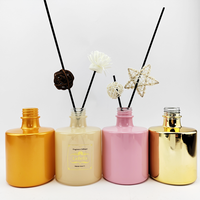 100ml 150ml 250ml Bouteille d'aromathérapie en verre vide Bouteille diffuseur en or avec bouchon en aluminium noir ou couvercle en bois