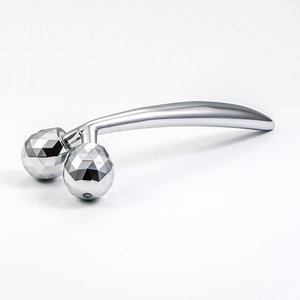 Rouleau de massage facial 3D à découpe diamantée, outil de lifting en alliage de zinc à angle doré de 70 degrés, vente en gros - Product Image 1