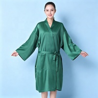 Peignoir de luxe en fausse fibre acétate résistant à l'eau, noir, avec logo personnalisé, pour coiffeur, esthéticienne, SPA, salon, client, kimono, barbier, robe de bain