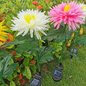 Cambia <span class=keywords><strong>colore</strong></span> schiarire crisantemo rosa fiori di plastica solare Led giardino palo luce esterna impermeabile lampada da giardino - Product Image 4