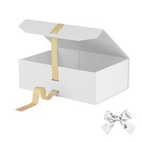 Boîtes cadeaux rigides magnétiques noires peu profondes avec gaufrage, revêtement UV, estampage, finition laquée, matériaux recyclés, doublure en éponge, logo personnalisé
