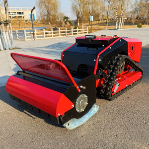Tondeuse à fléaux télécommandée sur chenilles certifiée CE EPA 760mm <span class=keywords><strong>Robot</strong></span> de tonte de défrichement de terres agricoles Ventes directes d'usine - Product Image 1