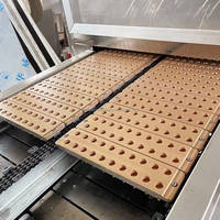 Machine de fabrication de bonbons mous à grande capacité de production Ligne de production de fudge à saveur de fruit Machine à amidon Mogul