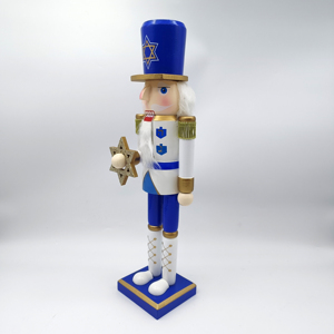 Les décorations en bois de pin sont emballées séparément dans une boîte pratique. Articles de Noël bleus, <span class=keywords><strong>Casse</strong></span>-<span class=keywords><strong>Noisette</strong></span> - Product Image 4