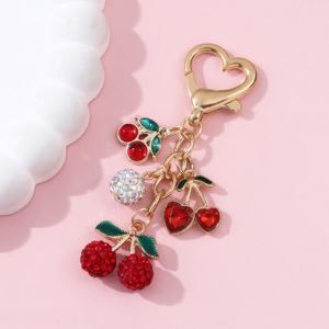 Llavero de Esmalte con Forma de Corazón de Cereza, Creativo, Simulación de Fruta, para Mochila, Anillo para Llaves, para Mujeres y Niñas, Hecho a Mano, Buen Regalo - Product Image 4