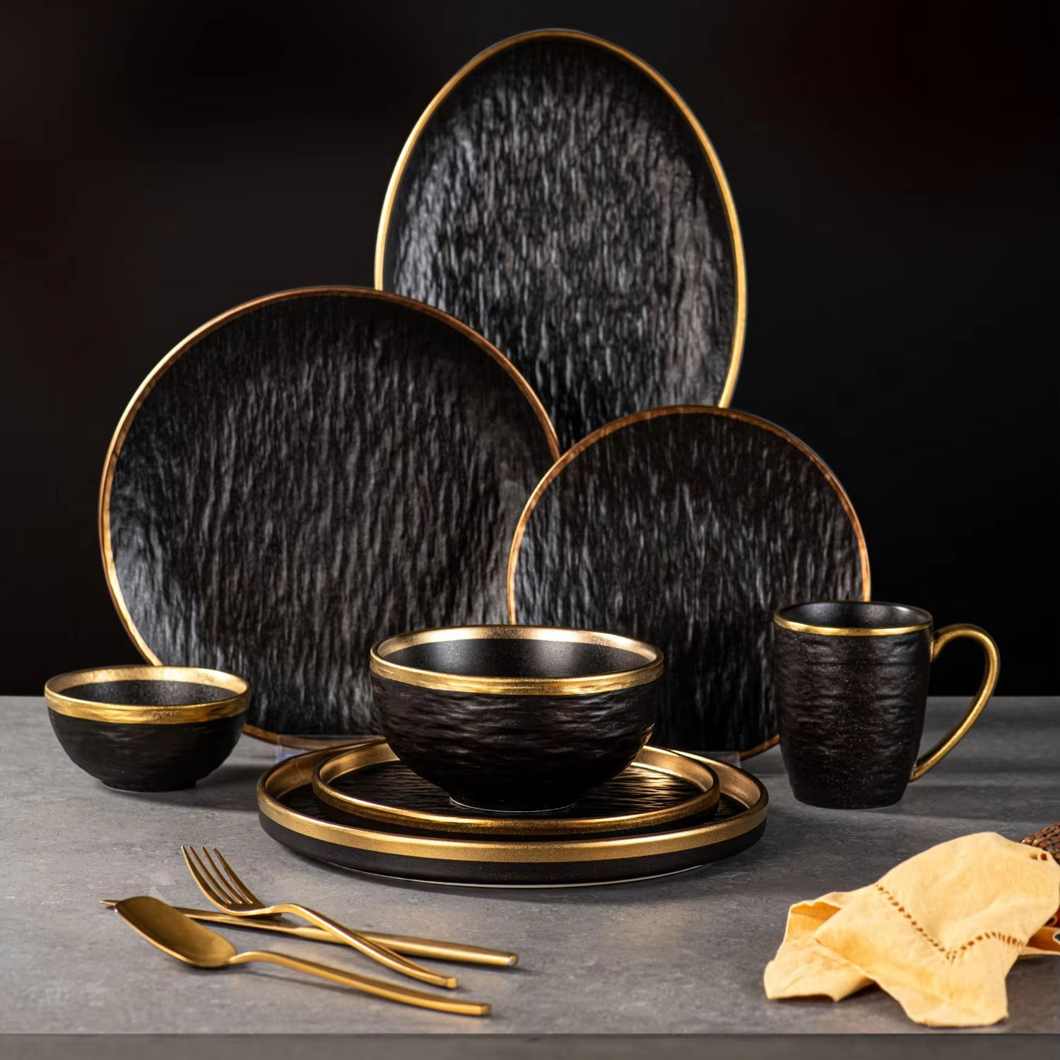 Ceramic Gold And Black Dinner Set Limited Edition Melamine Dinner