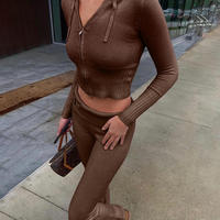 Ensemble de sport tricoté décontracté à capuche pour femme, couleur unie, taille haute, coupe ajustée, respirant et séchage rapide