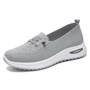 Zapatillas de deporte de punto de suela blanda cómodas y transpirables ligeras para mujer, zapatos planos de malla hueca de estilo baloncesto para zapatos deportivos de verano - Product Image 3