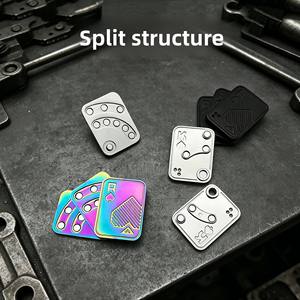 EDC Poker Push Card Dreischichtige Legierung Magnetische Pop-Fingertip-Karte ADHS Autismus Stressabbau Dekompression <span class=keywords><strong>Fidget</strong></span> Toys <span class=keywords><strong>Slider</strong></span> - Product Image 4
