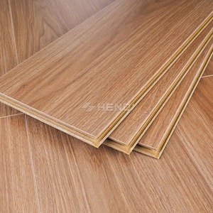 Planches de sol flottantes en bois, Piso Flotante Ac4 de 8 mm, revêtement de sol stratifié - Product Image 1