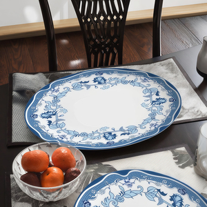Restaurant gastronomique, assiettes bleues et blanches, élégante <span class=keywords><strong>assiette</strong></span> en porcelaine <span class=keywords><strong>anglaise</strong></span> à motifs floraux pour <span class=keywords><strong>mariage</strong></span> - Product Image 6