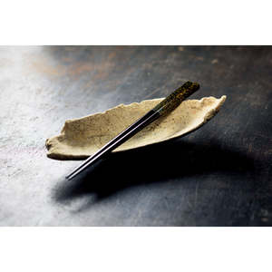 Couverts de collation noirs élégants baguettes de maître japonais emballées par paires - Product Image 4