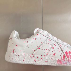 Zapatillas Deportivas de Cuero con Graffiti Pintado a Mano de Alta Calidad, Diseño de Moda de Caña Baja, Zapatos Casuales para Caminar, Zapatos de Skate para Exteriores - Product Image 6