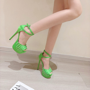 Nuove <span class=keywords><strong>Scarpe</strong></span> da Donna Impermeabili con Plateau e Borchie <span class=keywords><strong>Verdi</strong></span>, Sexy, Alla Moda, di Alta Gamma e Personalizzate, Sandali con <span class=keywords><strong>Tacco</strong></span> Alto - Product Image 2