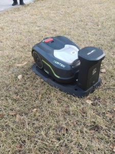 Cortacésped Robótico Industrial Inalámbrico <span class=keywords><strong>Breakpoint</strong></span> Resume con Altura de Corte de 1000 mm y Autocarga para Tareas Ininterrumpidas - Product Image 4