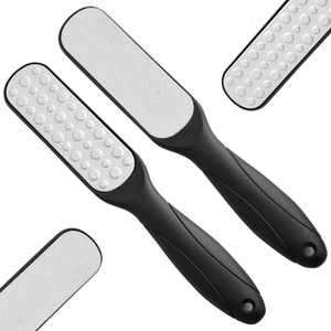 Lime à pieds double face en acier inoxydable pour éliminer les peaux mortes et les callosités, outils de pédicure et de soin des pieds - Product Image 1