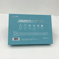 Emballage en papier rigide avec insert en PVC, dossiers magnétiques en forme de livre, revêtement UV, lamination mate, recyclable pour parfum, sérum facial, produits capillaires