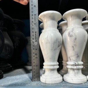 แจกันหินอ่อนสีขาวสไตล์โมเดิร์นแบบสั่งทำ แกะสลักด้วยมือจากหินธรรมชาติ สำหรับตกแต่งภายในบ้าน จากผู้ผลิตที่เชื่อถือได้ แจกันบาสวดา - Product Image 2