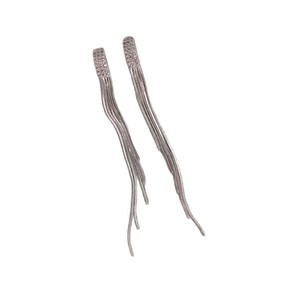 ต่างหูแบบติดหู Tiyo Tassel ทำจากโลหะผสมสังกะสี ชุบทอง 14K ประดับเพชรซิร์คอนแบบฝังละเอียด สไตล์วินเทจ เหมาะสำหรับงานปาร์ตี้และแฟชั่น - Product Image 4