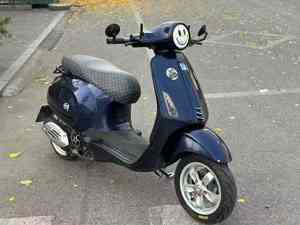 Scooter rétro <span class=keywords><strong>Piaggio</strong></span> BJ250T-8 250CC d'<span class=keywords><strong>occasion</strong></span> avec pédale d'accélérateur, vitesse maximale >80 km/h - Product Image 1