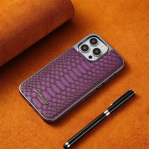 Custodia per telefono di lusso in pelle con motivo serpente e cornice galvanizzata per <span class=keywords><strong>iPhone</strong></span> 17 16 15 <span class=keywords><strong>14</strong></span> 13 12 <span class=keywords><strong>Pro</strong></span> Max <span class=keywords><strong>Pro</strong></span> 17 Air, <span class=keywords><strong>cover</strong></span> antiurto - Product Image 3