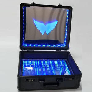 VIP Club Bottle Presenter LED-Lit Wine & Champagne Display Holder Maletín de lujo Caja Portador y glorificador para uso alimentario - Product Image 1