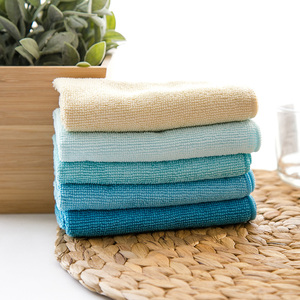 Serviettes à séchage rapide en microfibre Fournitures de nettoyage hautement absorbantes Chiffons de nettoyage puissants pour le nettoyage domestique - Product Image 6