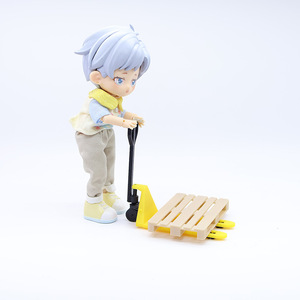 Accesorios para <span class=keywords><strong>Casa</strong></span> <span class=keywords><strong>de</strong></span> <span class=keywords><strong>Muñecas</strong></span>, Miniatura <span class=keywords><strong>de</strong></span> Transpaleta Amarilla, Palet Simulado, Carritos <span class=keywords><strong>de</strong></span> Palet, Juguetes Divertidos para <span class=keywords><strong>Casa</strong></span> <span class=keywords><strong>de</strong></span> <span class=keywords><strong>Muñecas</strong></span> - Product Image 4