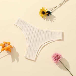 Slip da Donna in Cotone Traspirante e Morbido, Mutandine Classiche con Cuciture, Intimo Femminile - Product Image 6