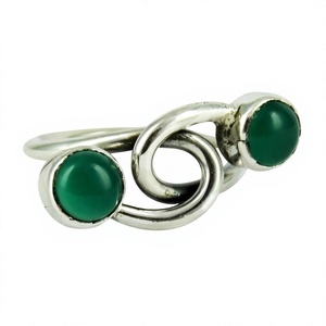 Anillo de Boda de Plata de Ley 925 con Ónix Verde de Corte Ovalado, Diseño Elegante, Estilo Bohemio, Engaste de Bisel, Joyería de Regalo - Product Image 3
